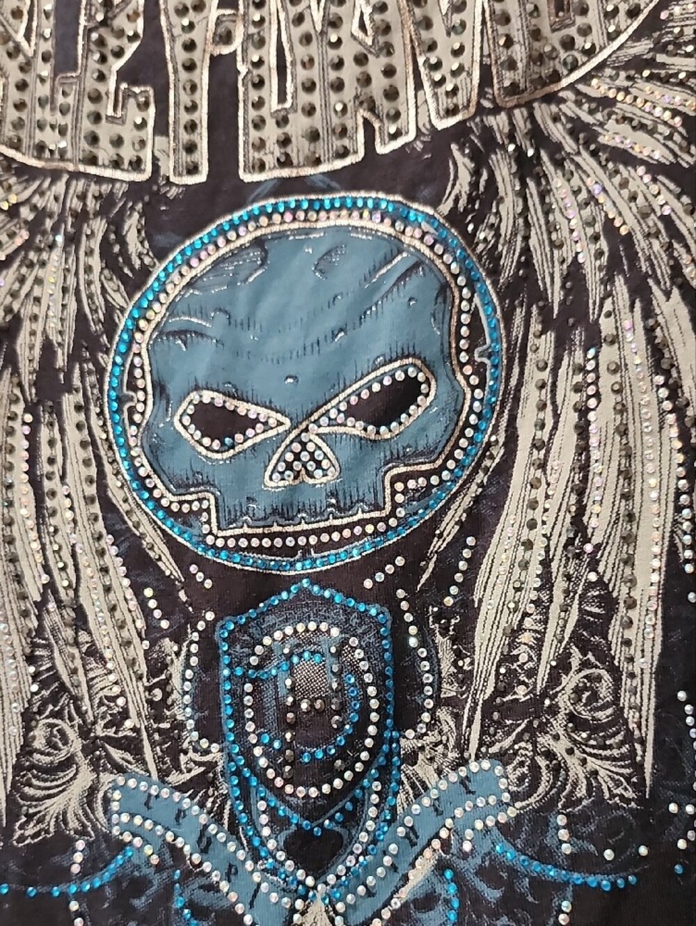 Harley-Davidson Black and Gray Long Sleeve Tee with Blue Skull Graphic - Picture 4 of 12